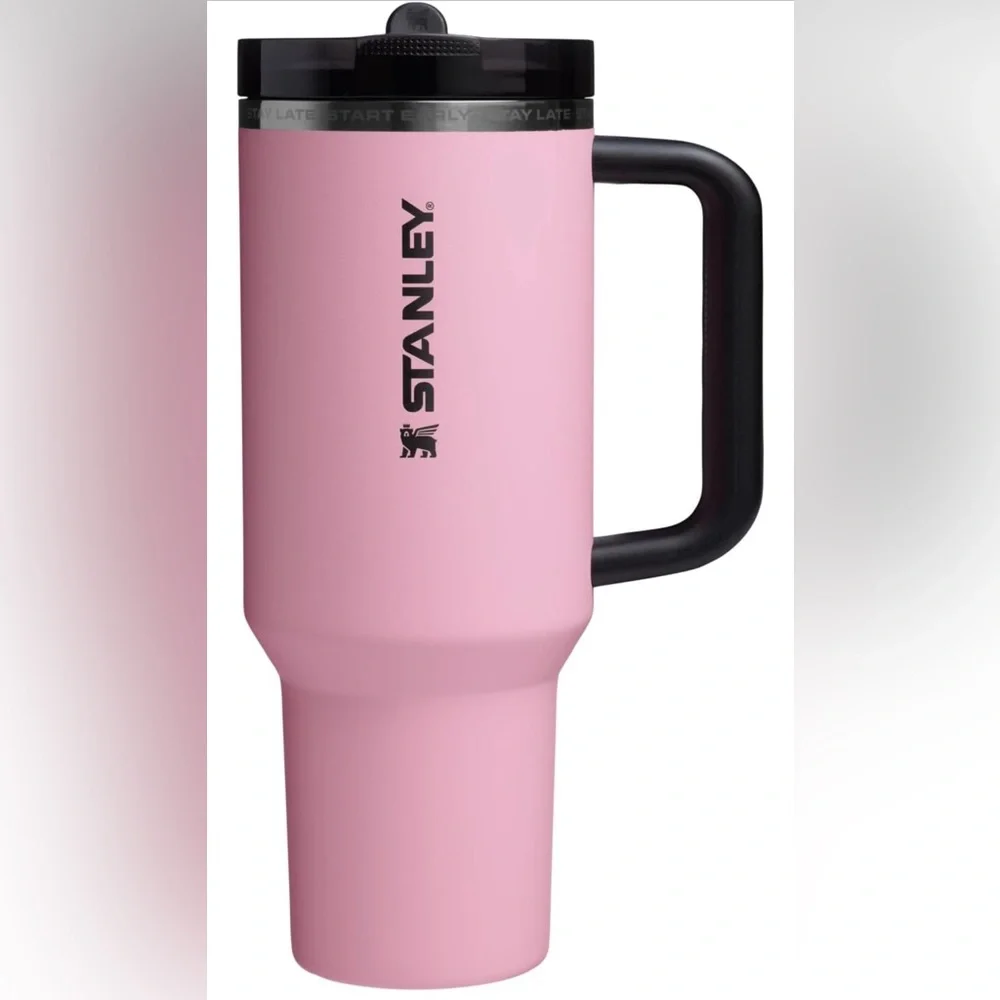 NEW: Stanley Messi Pink GOAT Quencher ProTour Flip Straw 40oz Tumbler w/Handle
